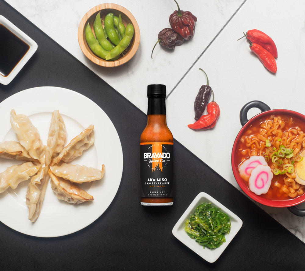 Aka Miso Ghost Reaper Hot Sauce von Bravado kaufen | Asiatisch inspirierte Hot Sauce | Ideal zu Sushi, Frühlingsrollen und Ramennudeln