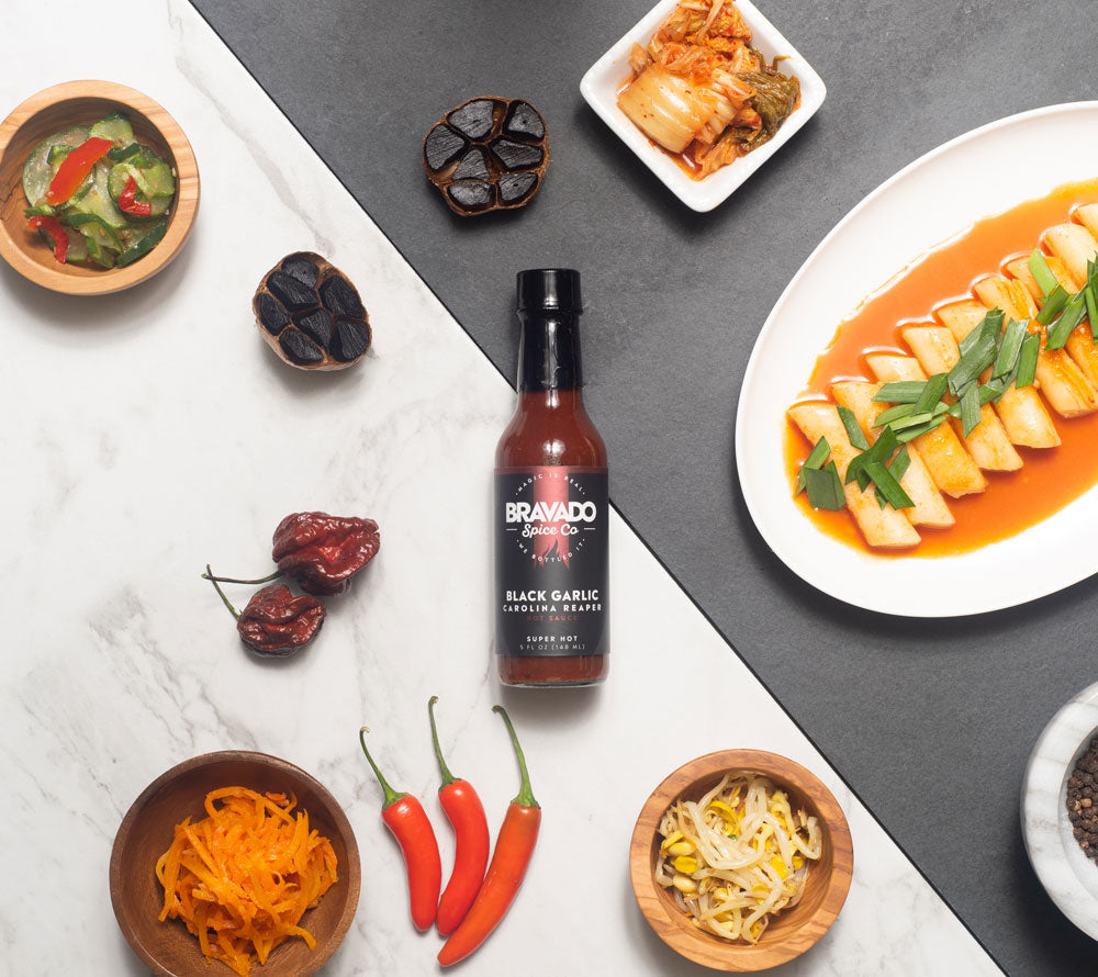 Black Garlic Carolina Reaper Hot Sauce von Bravado kaufen | Hot Sauce mit Knoblauch und Ahornsirup | Ideal zu Grillfleisch und Tacos