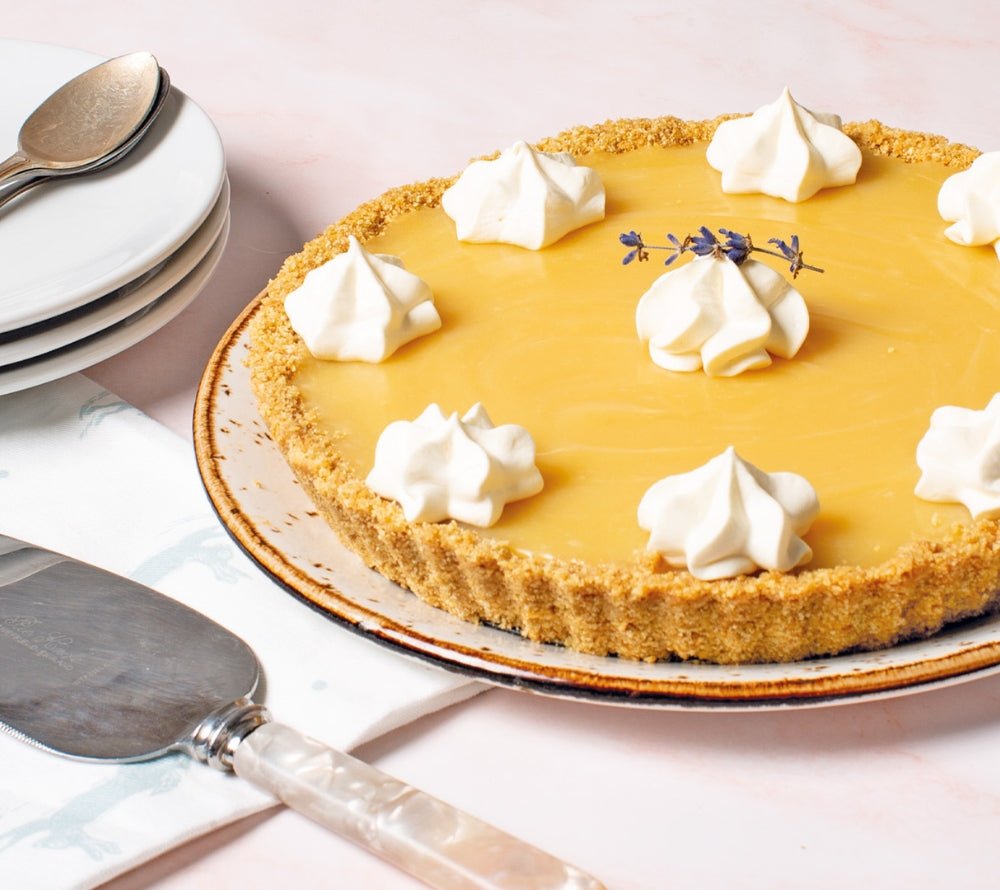 Fruchtig-frischer Limettenaufstrich mit echter Butter | spritzig, cremig, handgemacht | feine Säure von Limetten | Europaweiter Versand | Jetzt bestellen!