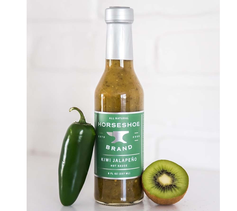 Kiwi Jalapeno Hot Sauce von Horseshoe Brand kaufen | Fruchtig-scharfe Sauce mit Jalapenos und Kiwi | Ideal für Fleisch, Gemüse und vieles mehr