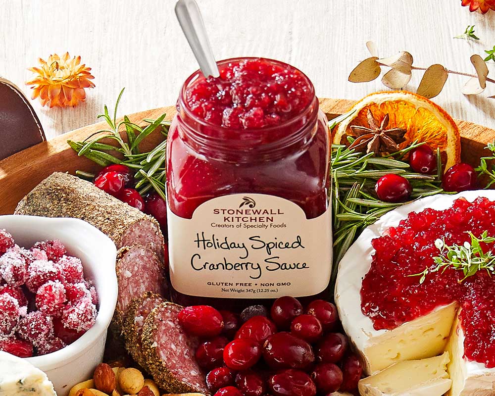 Holiday Spiced Cranberry Sauce von Stonewall Kitchen kaufen | Klassische Festtagssauce mit Cranberries | Perfekt zu Fleisch, Gemüse und Käse
