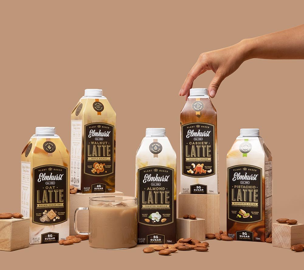 Toasted Vanilla Almond Latte von Elmhurst | Mandelmilch mit Madagaskar-Vanille und Cold Brew | köstliche Kombination | perfekt für ein luxuriöses Kaffeeerlebnis