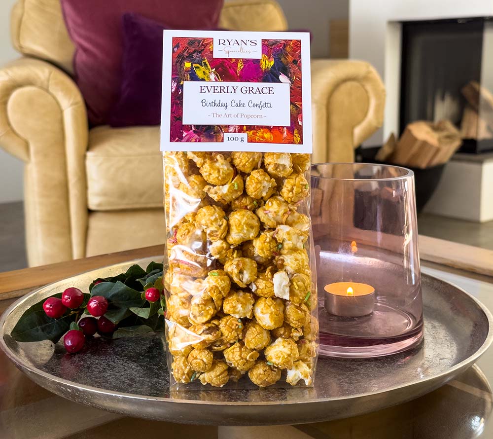 Everly Grace Popcorn Birthday Cake Confetti ✚ aus natürlichen Zutaten ✚ ohne künstliche Aromen ✚ Große Auswahl ✚ Made in Augsburg