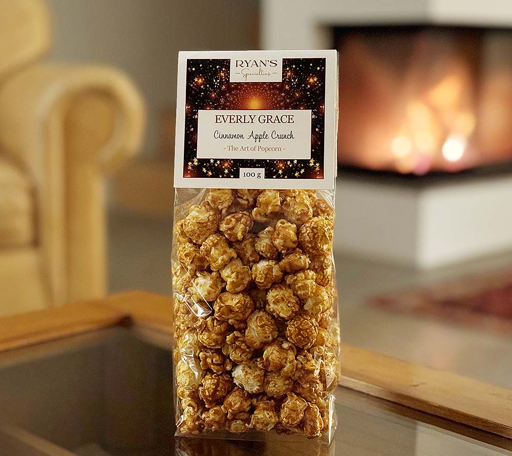 Everly Grace Popcorn Cinnamon Apple Crunch kaufen | Süßes Karamell, knackige Äpfel und feiner Zimt vereint | Ideal als Snack oder Geschenk