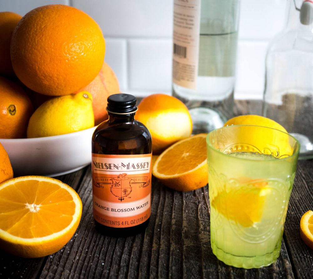Orange Blossom Water von Nielsen-Massey kaufen | fruchtig-frischer Orangengeschmack | Ideal zum Verfeinern von Backwaren und Nachspeisen