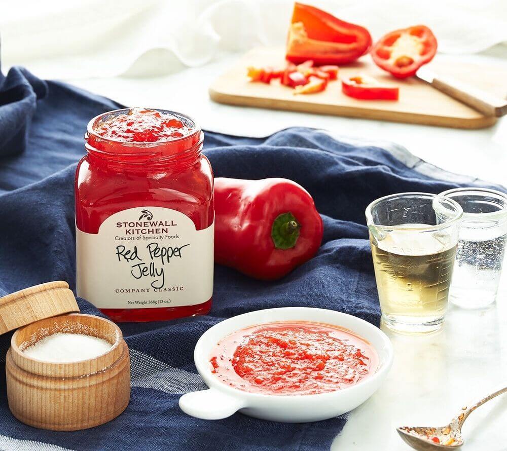 Red Pepper Jelly von Stonewall Kitchen kaufen | fruchtig aus roter Paprika, Rohrzucker und Cayennepfeffer | Ideal zu Käse und Frischkäse