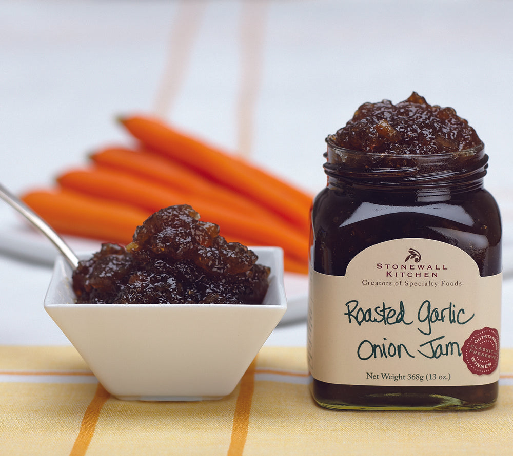 Roasted Garlic Onion Jam von Stonewall Kitchen kaufen | aromatisch gerösteter Knoblauch und Zwiebeln | Perfekt zu Brot mit Frischkäse