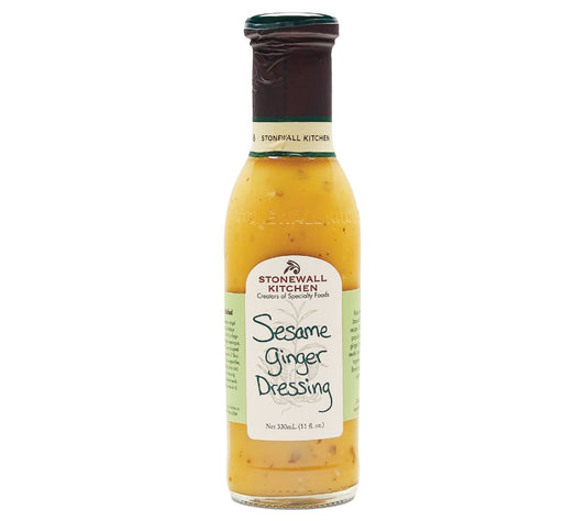 Dressing mit würzigem Ingwer, geröstetem Sesam, frischem Orangensaft, Reisessig, Sojasauce und Frühlingszwiebeln | Europaweiter Versand | Jetzt probieren!