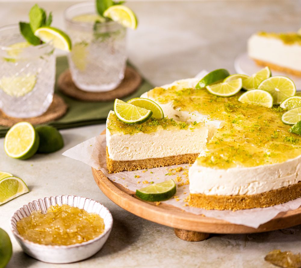 Glas Lime Margarita Marmelade von Cottage Delight mit frischer Limettennote, ideal für Brot, Croissants, Desserts und sommerliche Rezepte.