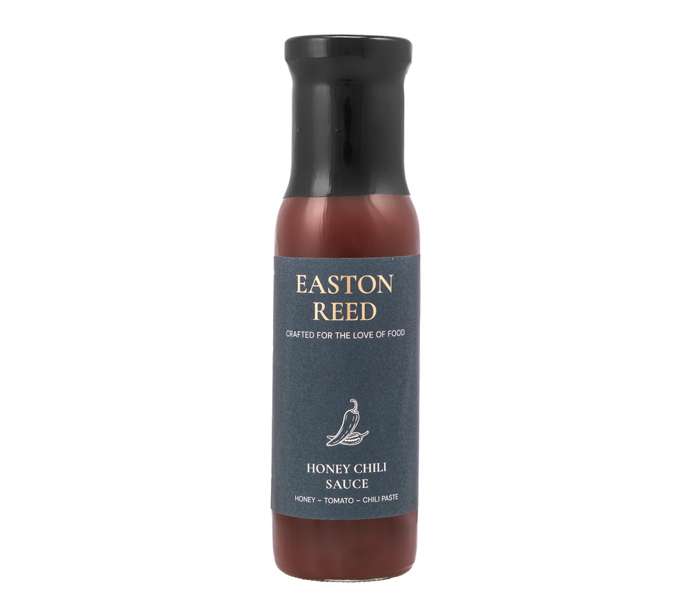 Easton Reed Honey Chili Barbecue Sauce Flasche auf weißem Hintergrund