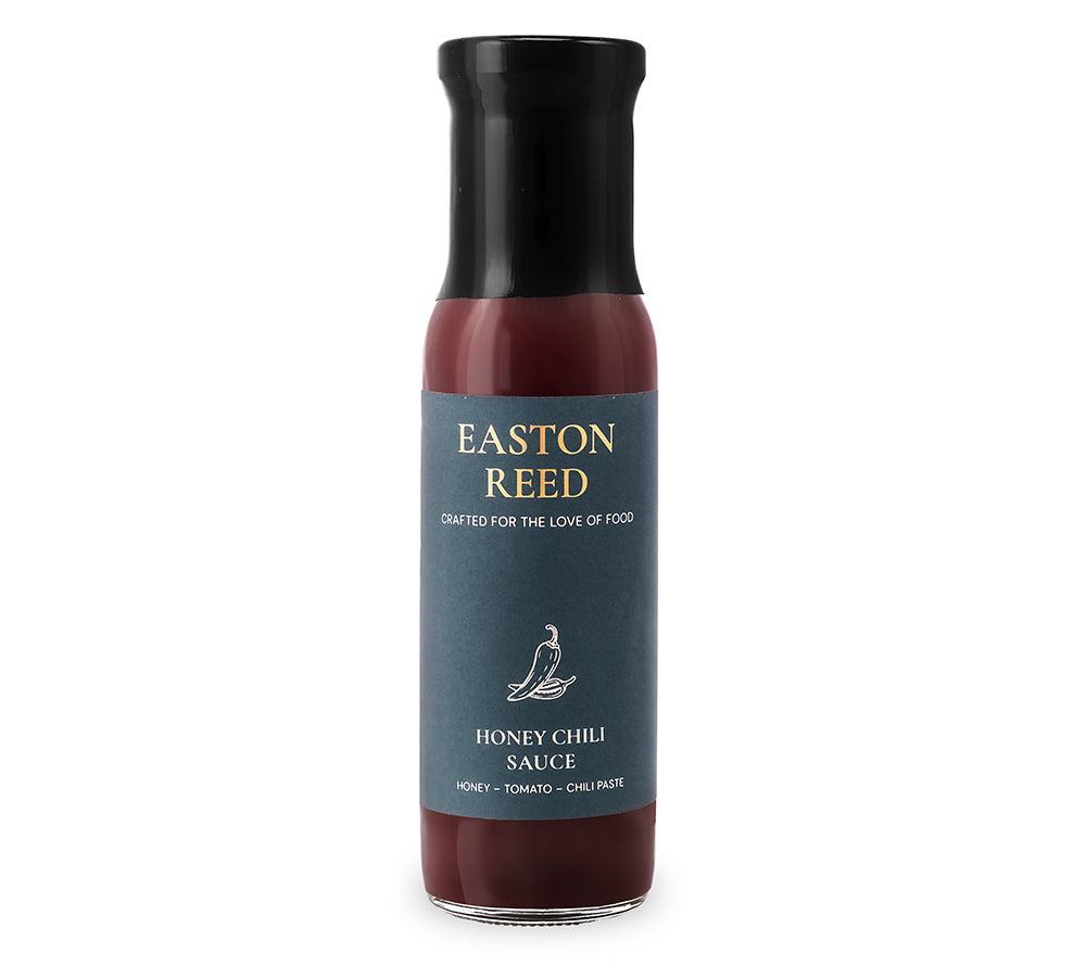 Easton Reed Honey Chili Barbecue Sauce Flasche auf weißem Hintergrund