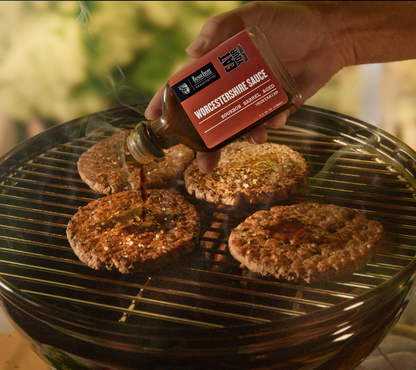 Worcestershire Sauce von Bourbon Barrel Foods kaufen | einzigartiger Geschmack, Reifung in Bourbon-Fässern | perfekt zum BBQ, Dressings, Dips 