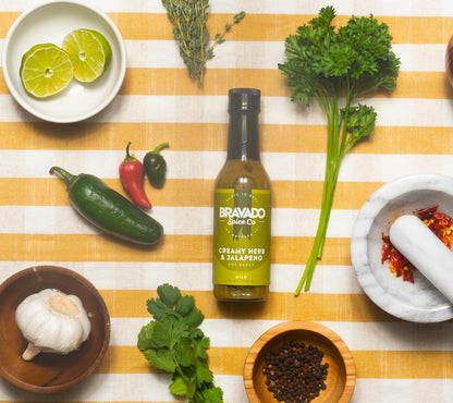 Creamy Herb & Jalapeno Hot Sauce von Bravado kaufen | Milde Hot Sauce mit Kräutern und Jalapenos | Ideal als Pestoalternative