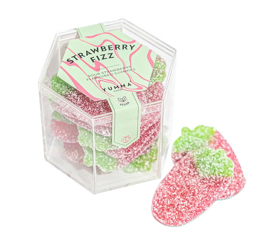 Strawberry Fizz Hexagon Box von Yumma Candy kaufen | Vegane Erdbeer-Gummibonbons | Ideal als Snack oder als wunderschönes Geschenk