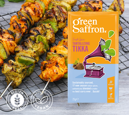 Green Saffron Tikka-Gewürzmischung kaufen | aus 15 feinen indischen Gewürzen | aus nachhaltigem Anbau | Europaweiter Versand | Jetzt probieren!