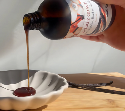 Madagascar Bourbon Vanille-Extrakt von Ryan's Specialties kaufen | 100% natürlich, ohne Alkohol, bio, vegan | Zum Backen, Kochen, Müsli, Joghurt | EU-weiter Versand