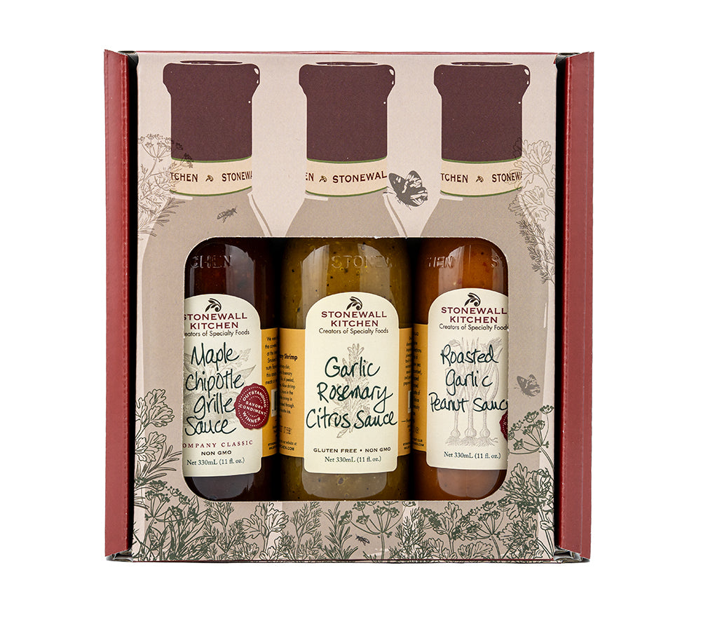 Stonewall Kitchen BBQ Geschenkset online bestellen bei Ryan's Specialties – 3 Gourmet Saucen für Grill, BBQ & Genuss. Ideal als Geschenk für Feinschmecker.