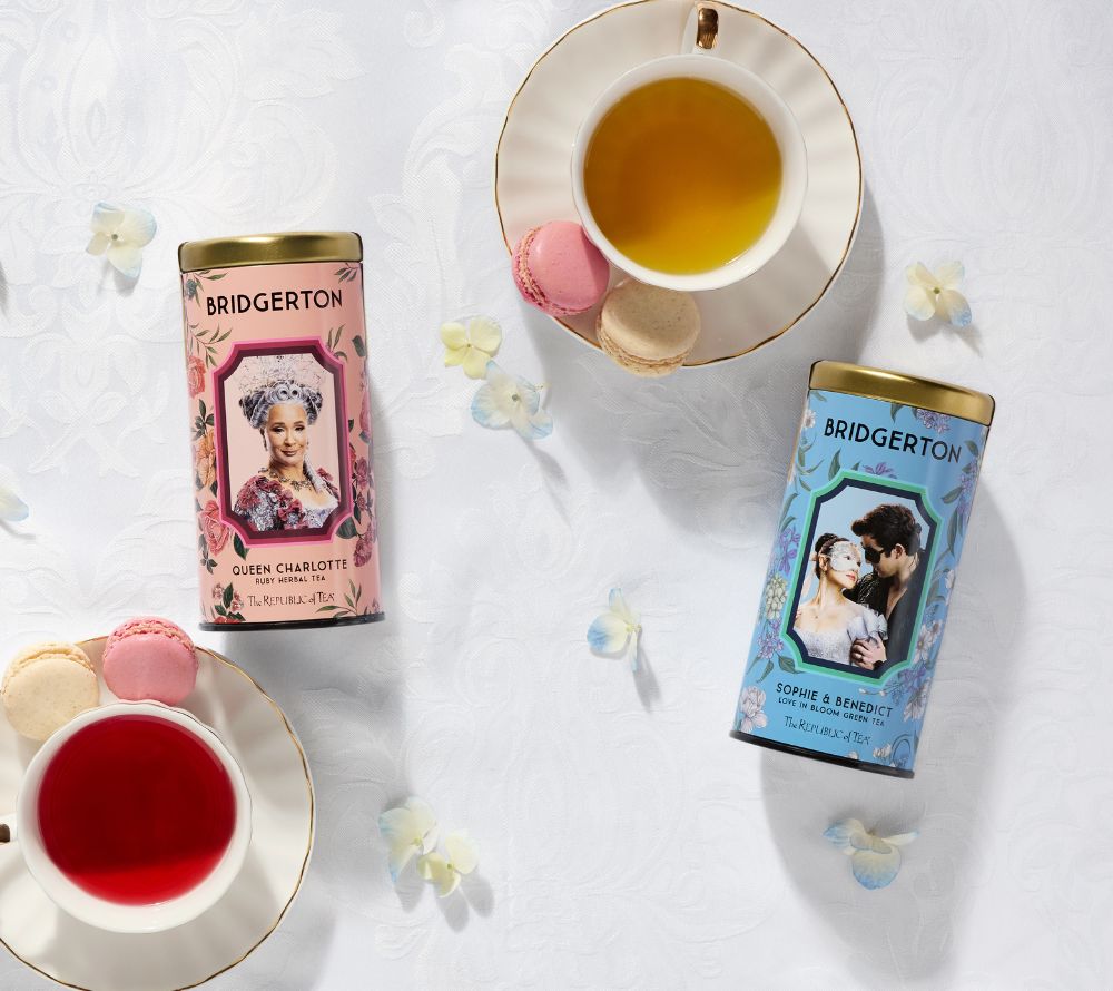Bridgerton Green Tea kaufen – floraler Grüntee mit Kirschblüte. Mild & ausgewogen. Jetzt online bei Ryan's Specialties bestellen.