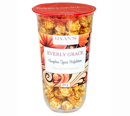 Popcorn Pumpkin Spice Perfection von Everly Grace kaufen | herbstlicher Geschmack nach Kürbis und Karamell | perfekt für den Kinoabend zu Hause