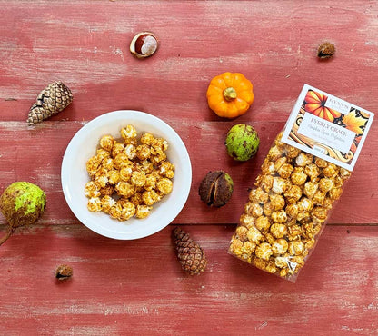 Popcorn Pumpkin Spice Perfection von Everly Grace kaufen | herbstlicher Geschmack nach Kürbis und Karamell | perfekt für den Kinoabend zu Hause