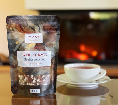 Chocolate Hemp Joy Tea von Everly Grace | Außergewöhnliche Bio-Teemischung | ohne künstliche Zusätze | Schokolade, Kurkuma und die feinen Nuancen von Anis 